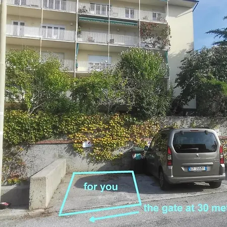 Charming In A 19th Century Apartament Triest