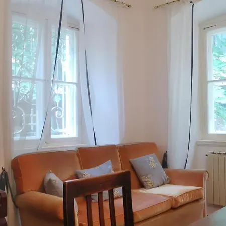 Daire Charming In A 19th Century *