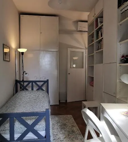 Charming In A 19th Century * Triest